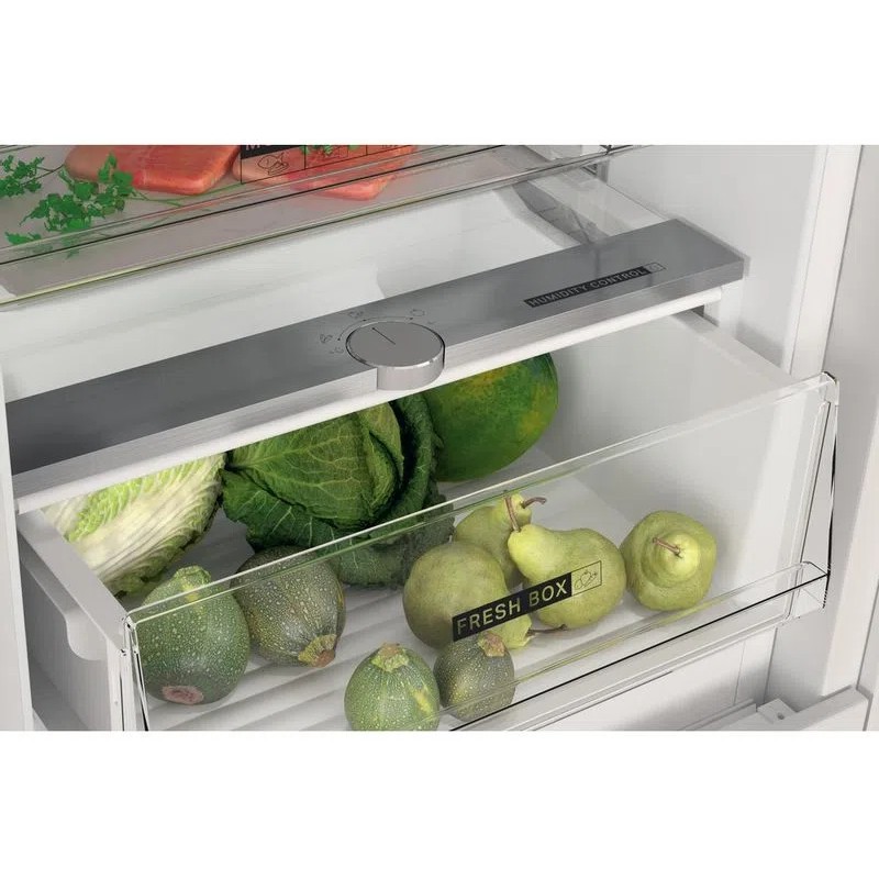 Холодильник Whirlpool WHC18T341
