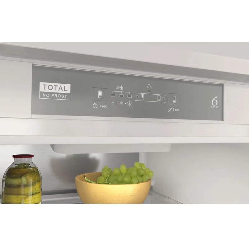 Холодильник Whirlpool WHC18T341