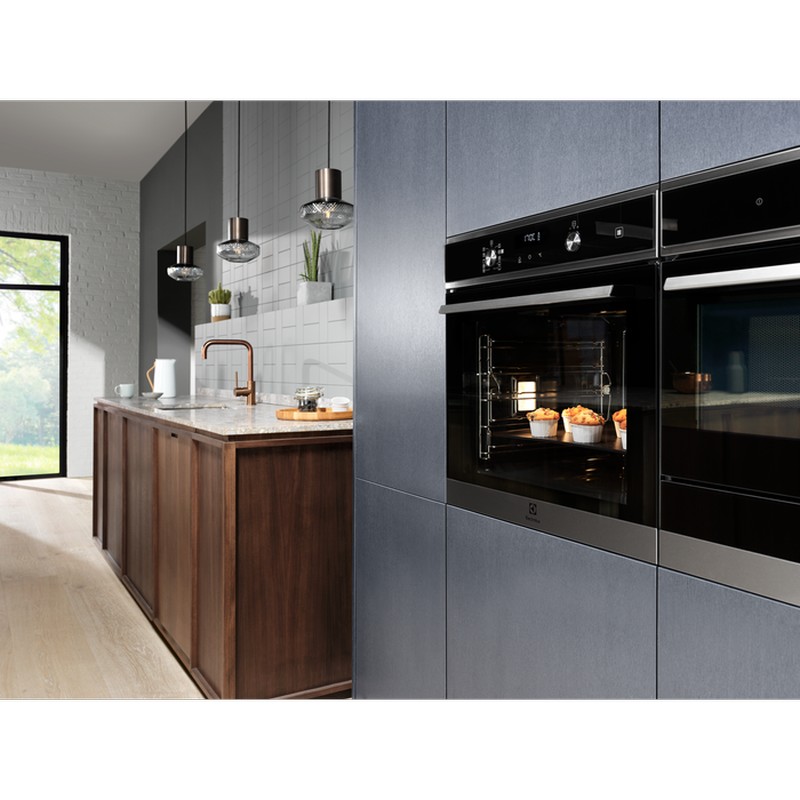 Духовой шкаф Electrolux EOD5C70X
