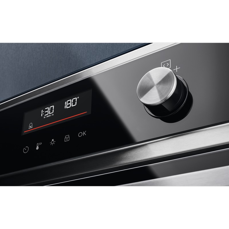 Духова шафа Electrolux EOF6P76BX