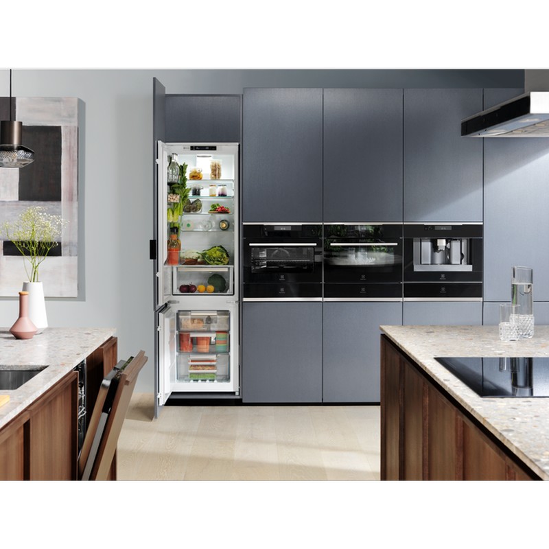 Кавомашина Electrolux KBC85X