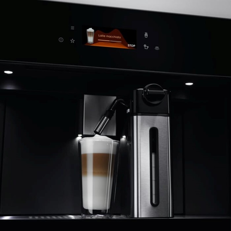 Кавомашина Electrolux KBC85Z
