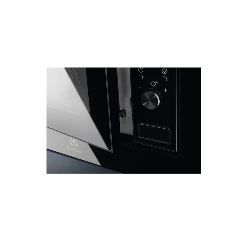 Микроволновая печь Electrolux LMS2203EMX